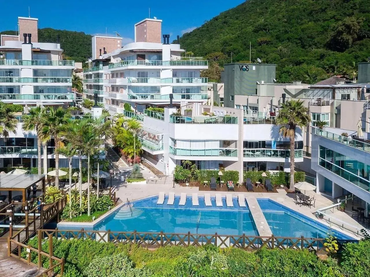 Varandas Do Atlantico 403B - Excelente Apartamento Em Condominio De Luxo A Beira Mar - Piscina Climatizada - Academia - Bombinhas Brasil
