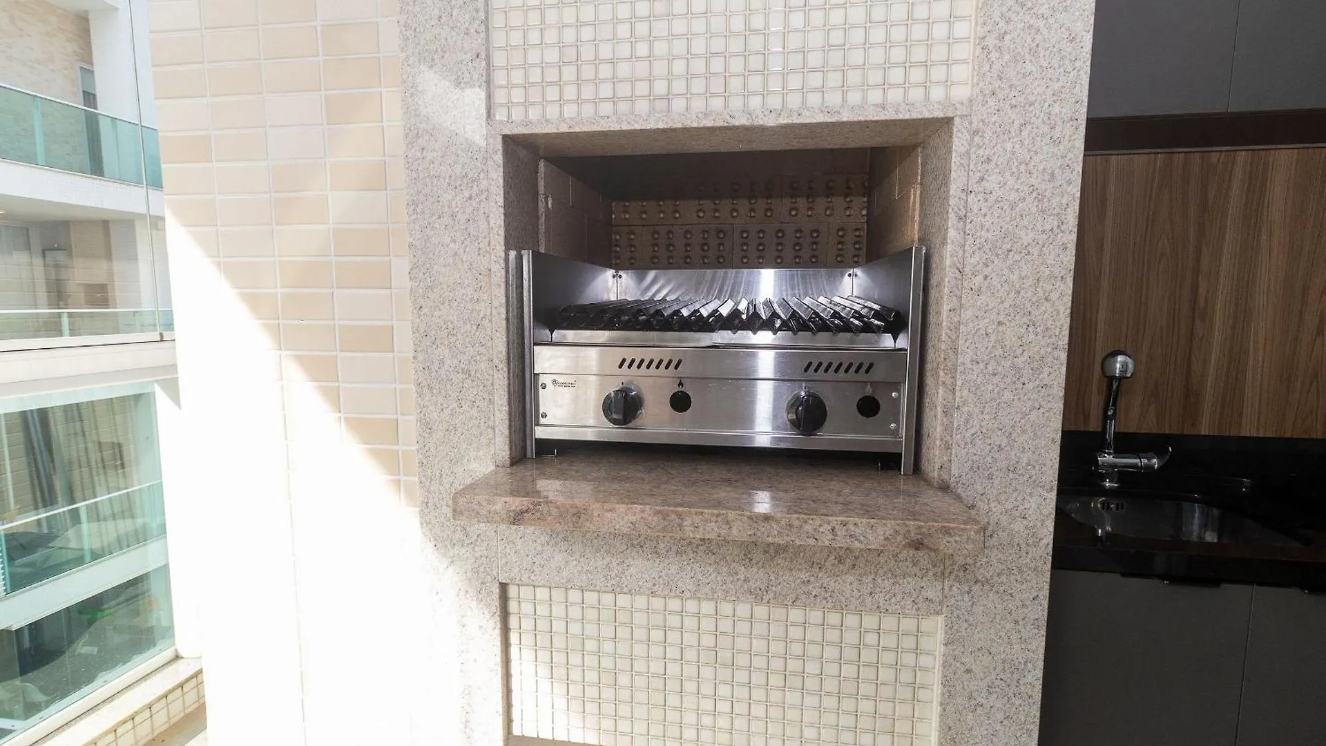 Varandas Do Atlantico 403B - Excelente Apartamento Em Condominio De Luxo A Beira Mar - Piscina Climatizada - Academia - Bombinhas