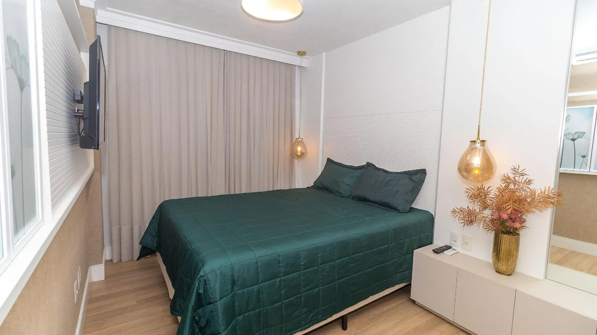 Apartmán Varandas Do Atlantico 403B - Excelente Apartamento Em Condominio De Luxo A Beira Mar - Piscina Climatizada - Academia - Bombinhas
