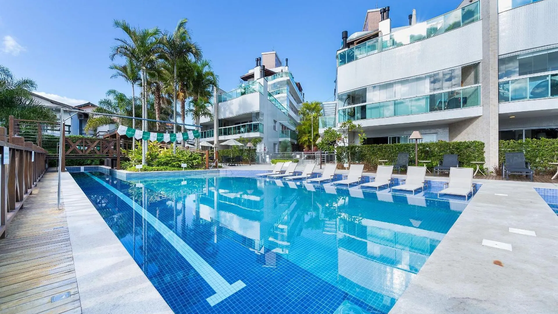 Apartmán Varandas Do Atlantico 403B - Excelente Apartamento Em Condominio De Luxo A Beira Mar - Piscina Climatizada - Academia - Bombinhas